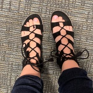 Great condition! Strappy Sandles with tassel ties!